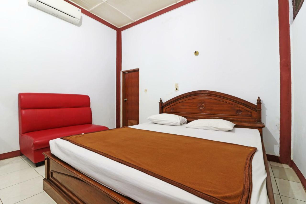 Borneo Hostel Джакарта Екстериор снимка