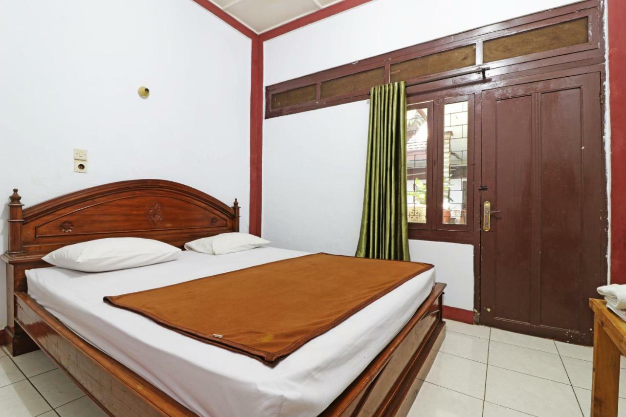 Borneo Hostel Джакарта Екстериор снимка