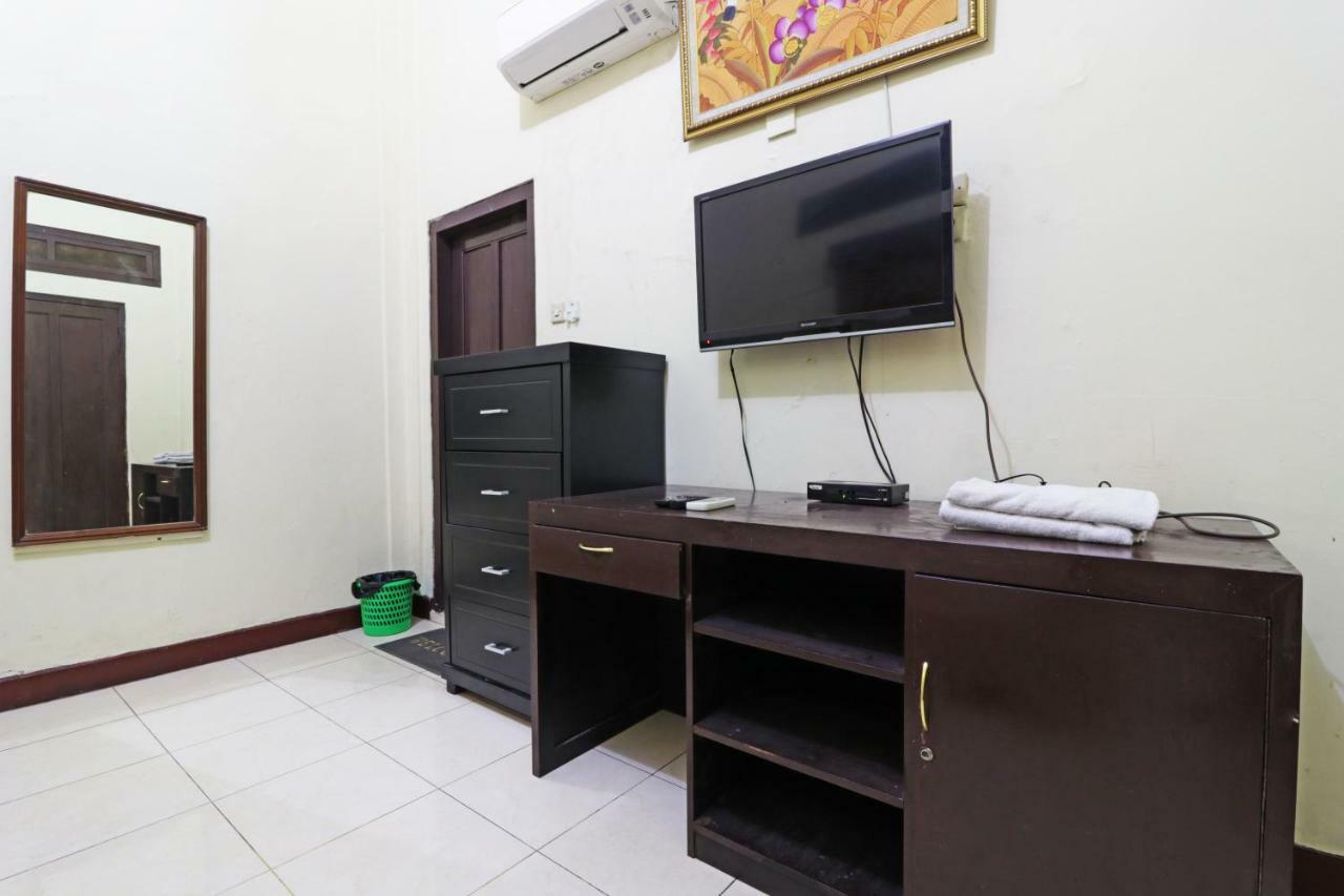Borneo Hostel Джакарта Екстериор снимка